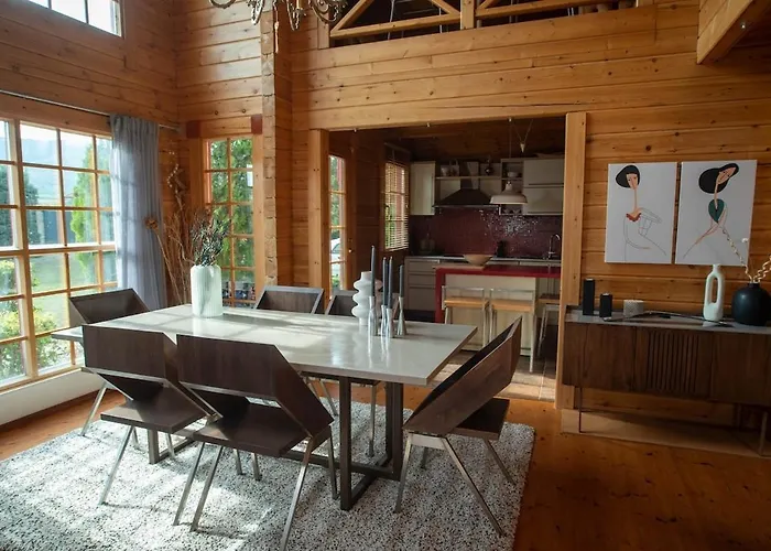 κοντά την νάουσα Chalet *