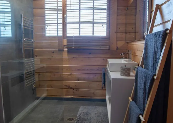 Chalet κοντά την νάουσα Lefkadia